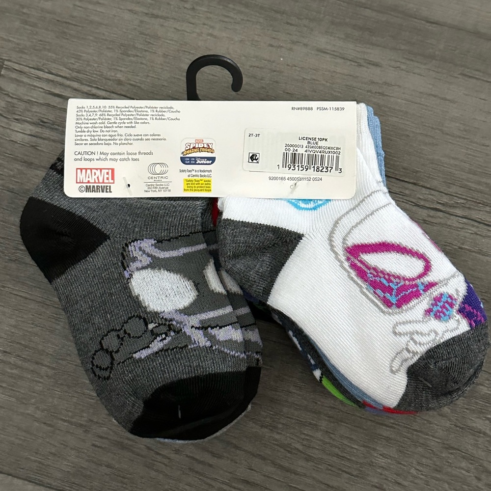 New spider man toddler ankle socks size 2T-3T - Picture 2 of 6